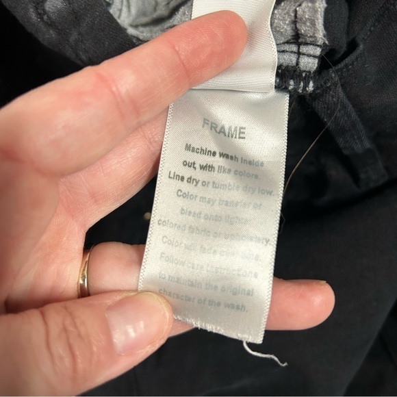 Frame Le Skinny De Jeanne Noir Ripped Jeans - Picture 13 of 16